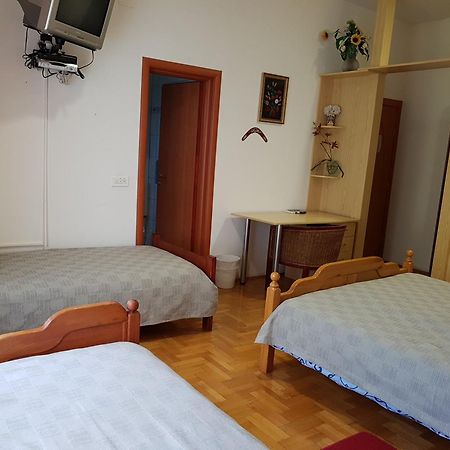 Prenociste Klas Hotell Pleternica Rom bilde