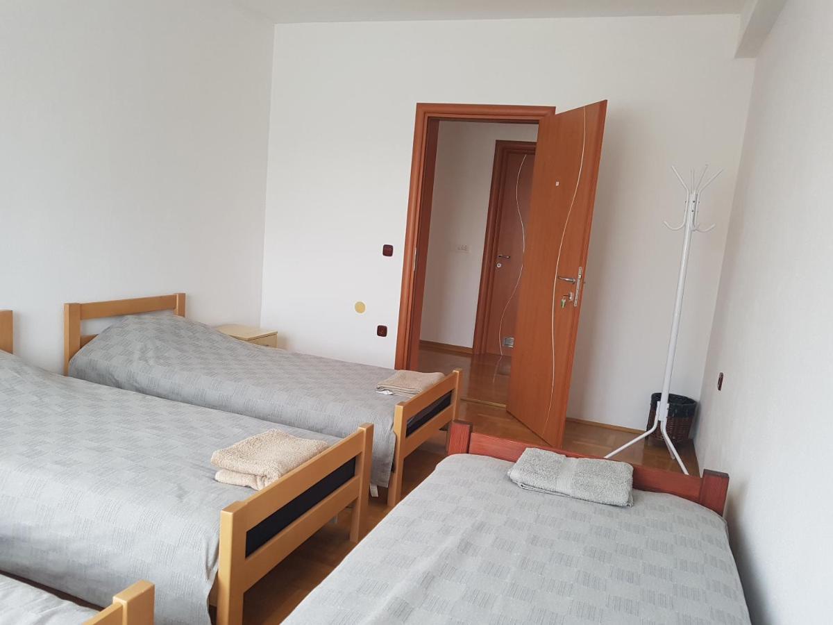 Prenociste Klas Hotell Pleternica Rom bilde